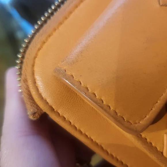 Bottega Venetta zippy wallet - Picture 4 of 16